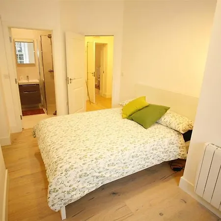 Short Let Direct - Mountjoy Square D1 *