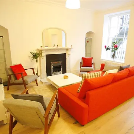 Short Let Direct - Mountjoy Square D1 Apartment